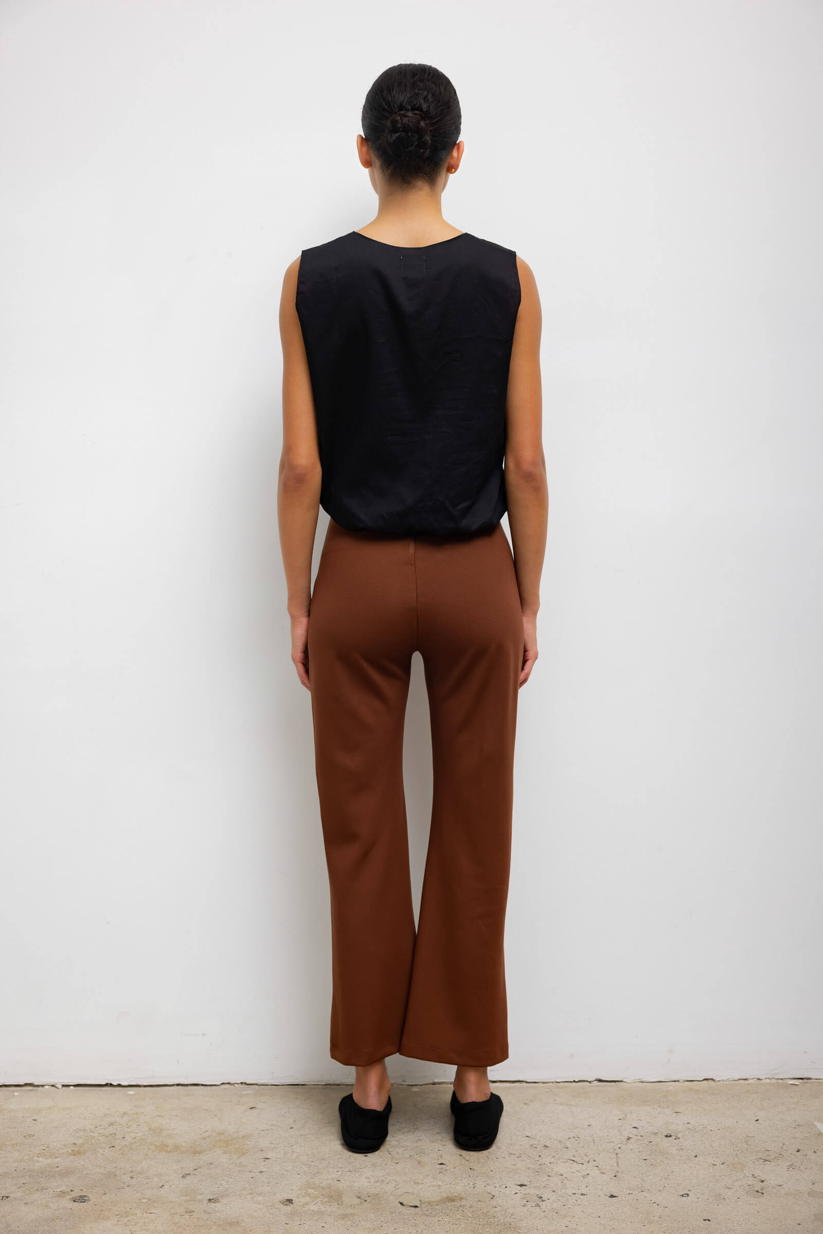 Yoko Sleeveless Button Blouson