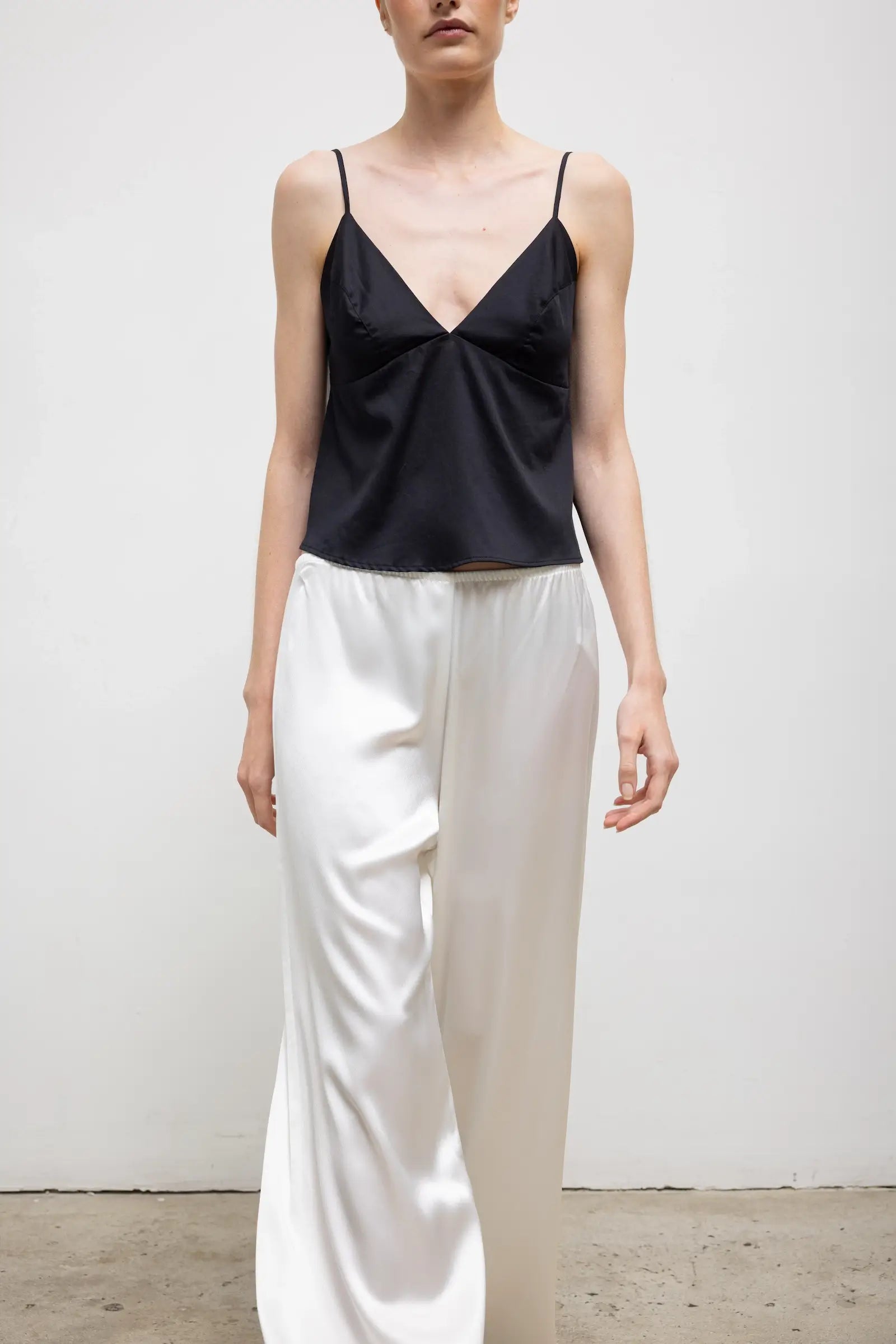 Pre-Order: Yoko Triangle Tank