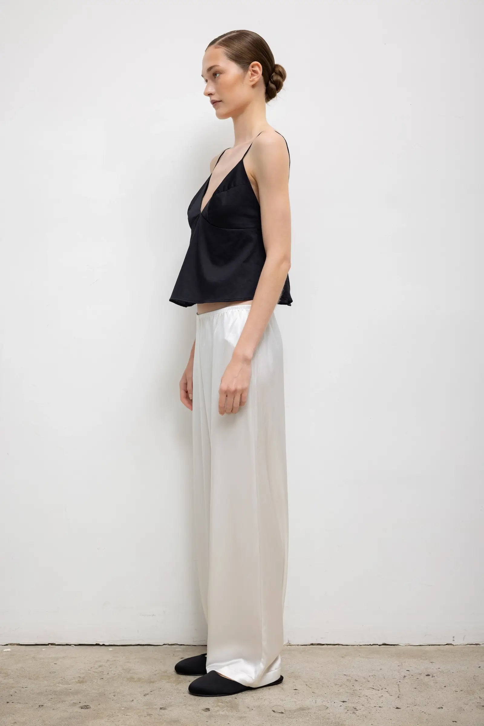 Pre-Order: Yoko Triangle Tank