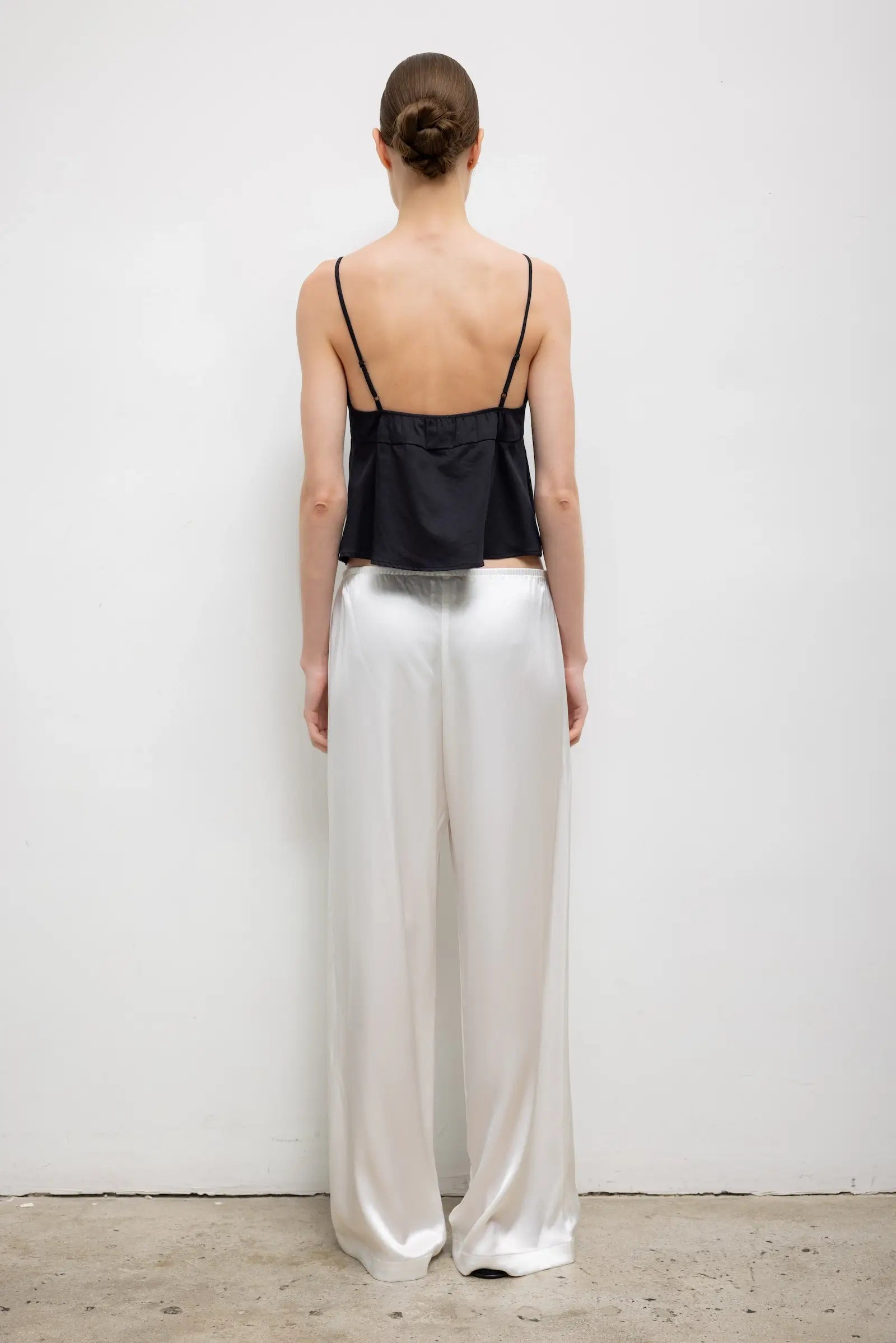 Pre-Order: Yoko Triangle Tank