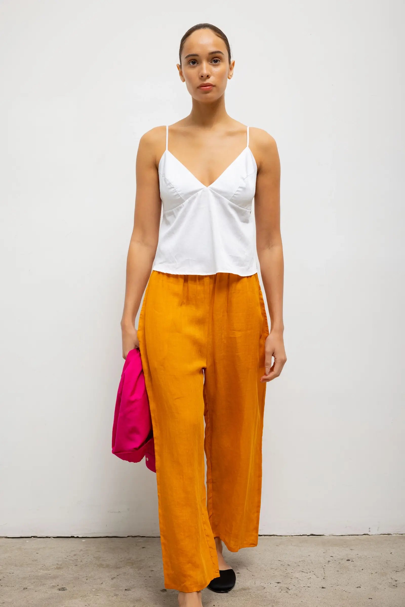 Pre-Order: Yoko Triangle Tank