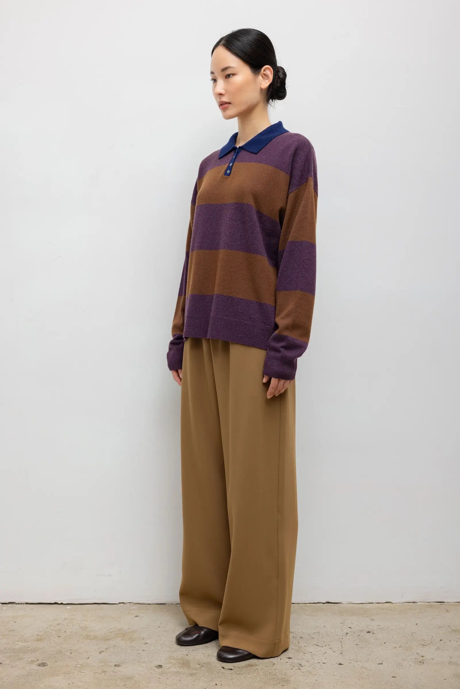 #color_bark-raisin-indigo