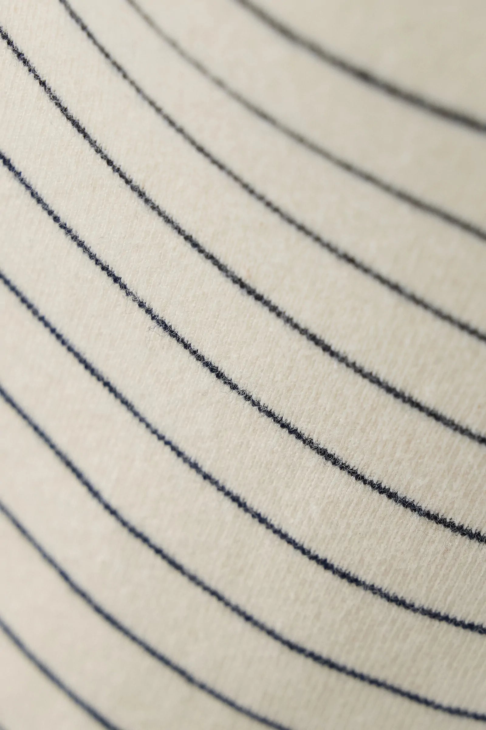 #color_natural_navy